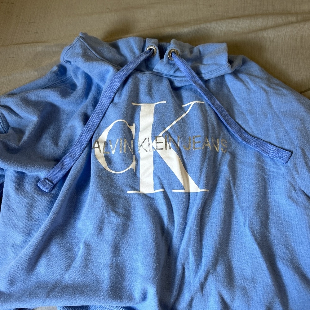 Calvin Kline cropped hoodie